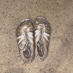 nfinity cheer shoes